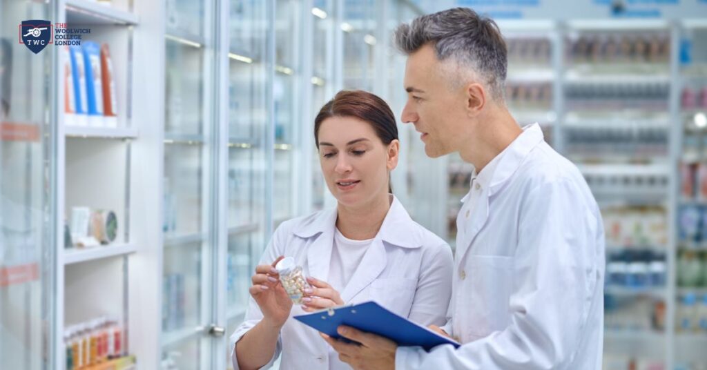 Pharmacy Technician Courses UK